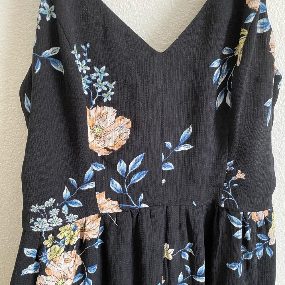 SOLD 🌿 - Picture 2 of 3